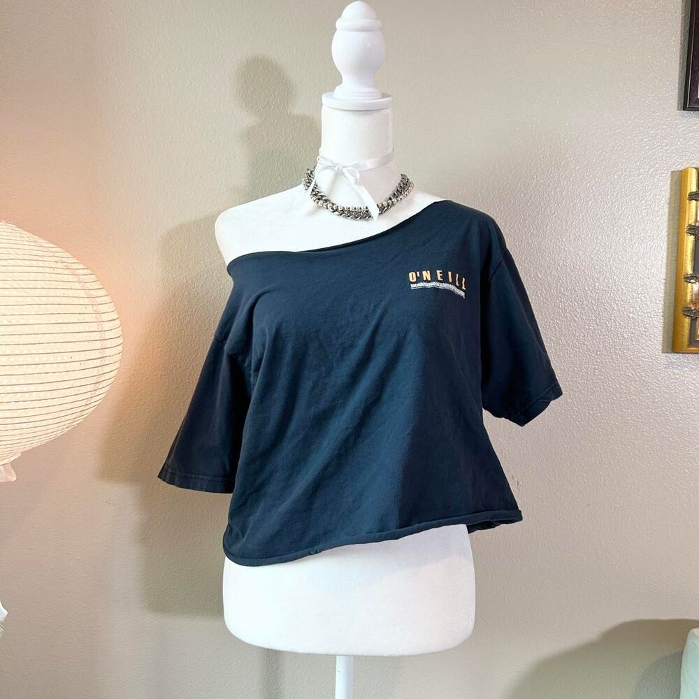 Surfer navy off shoulder cropped graphic tee M